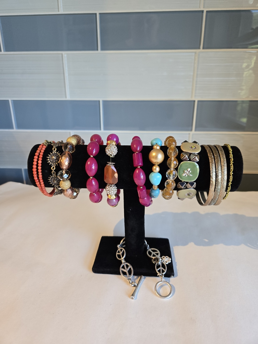 Reseller Bundle Of Mixed Women's Bracelet Stack in Pink, Turquoise and Gold (14)
